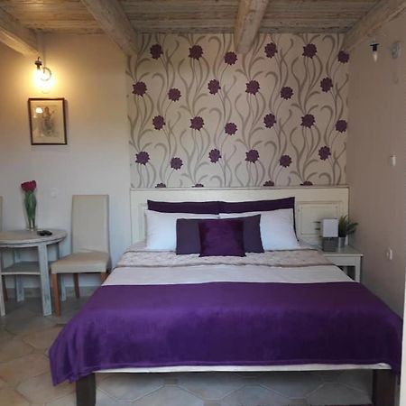 Bastya Apartman Еґер Екстер'єр фото