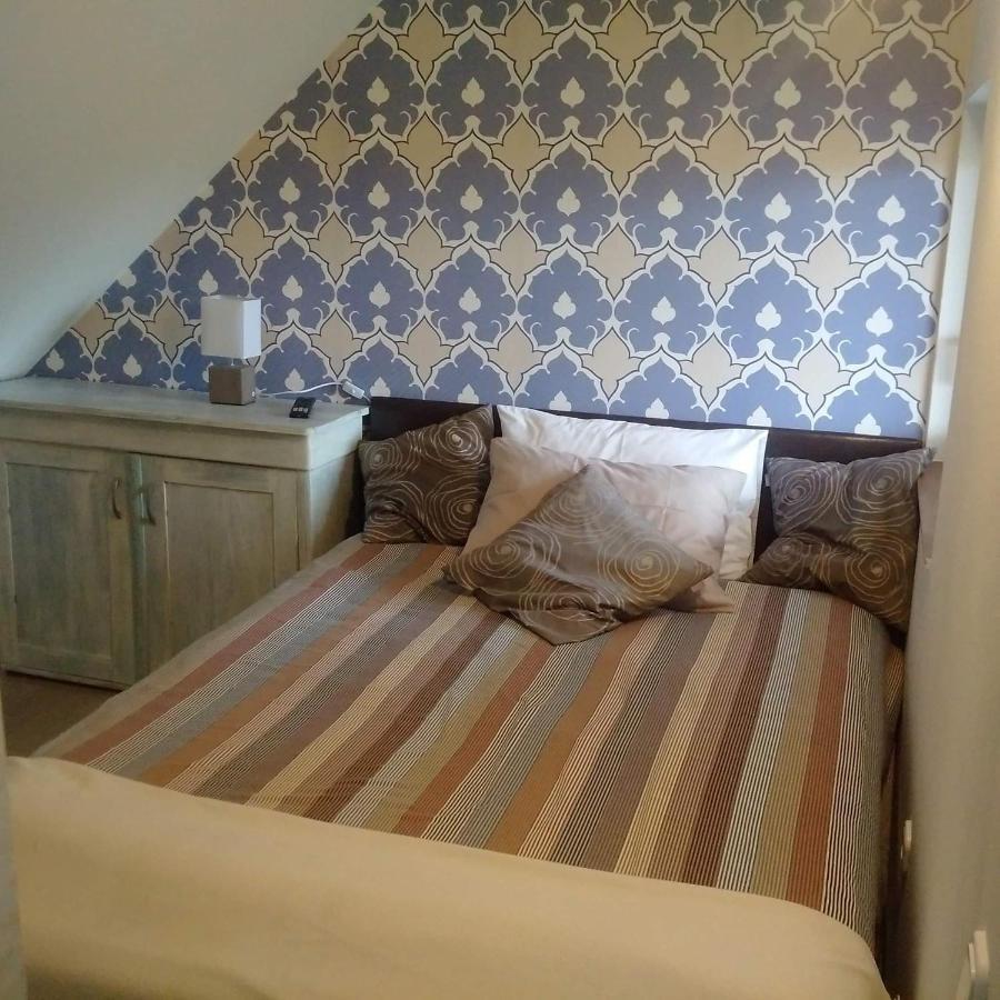 Bastya Apartman Еґер Екстер'єр фото