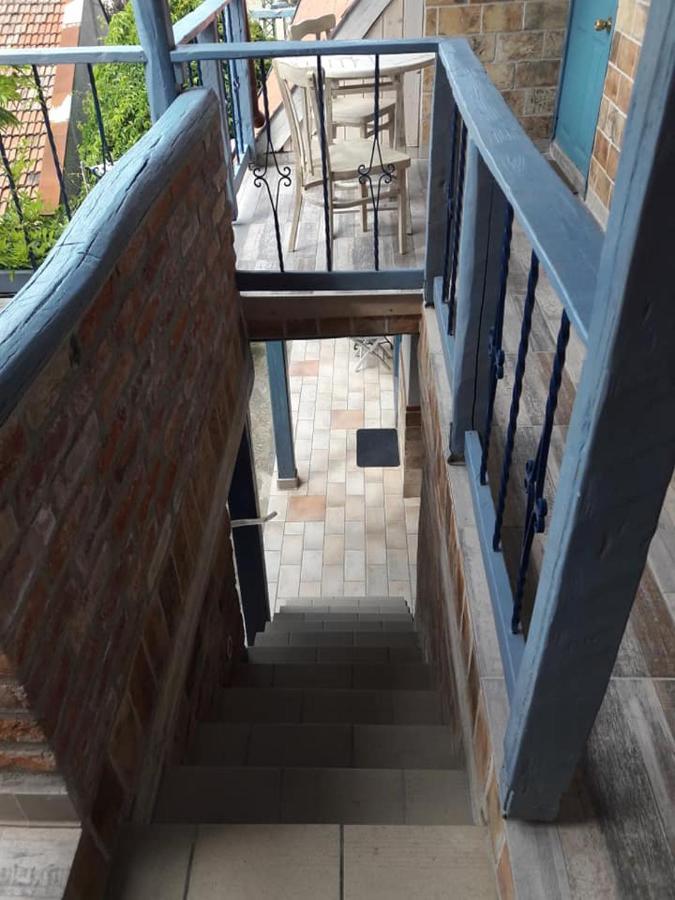 Bastya Apartman Еґер Екстер'єр фото