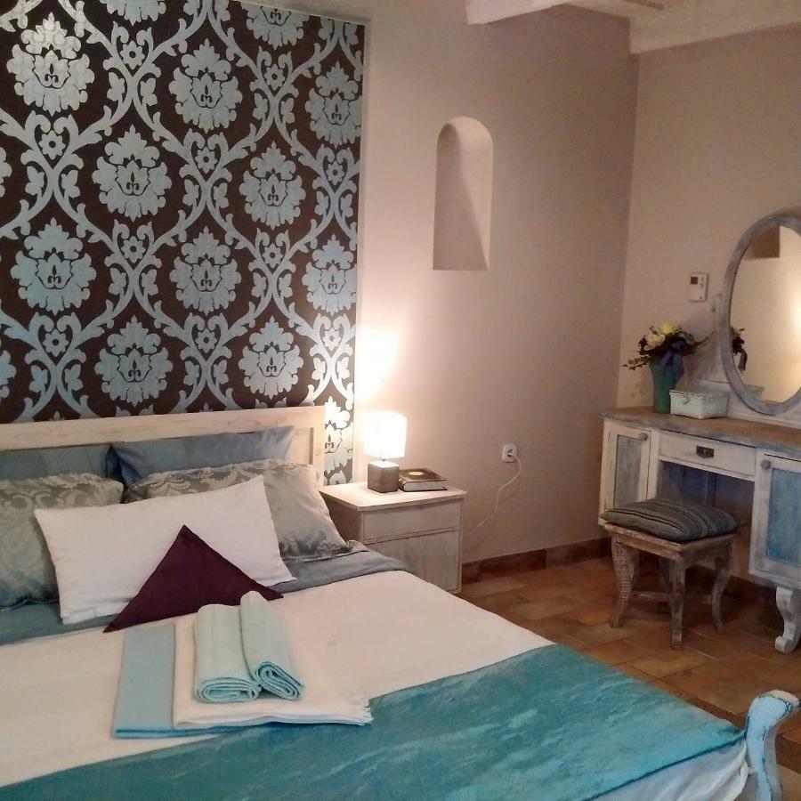 Bastya Apartman Еґер Екстер'єр фото